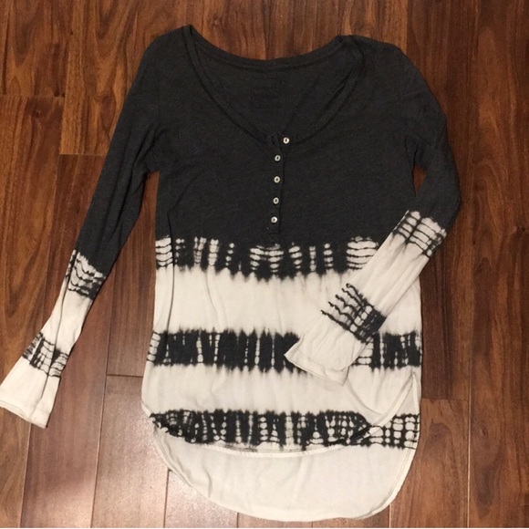 Free People Tops - Free People tie dye shirt.